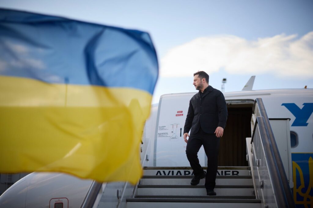 Avionul lui Zelenski, aproape lovit de o dronă la plecarea din Rep. Moldova spre Oslo, conform premierului Norvegiei