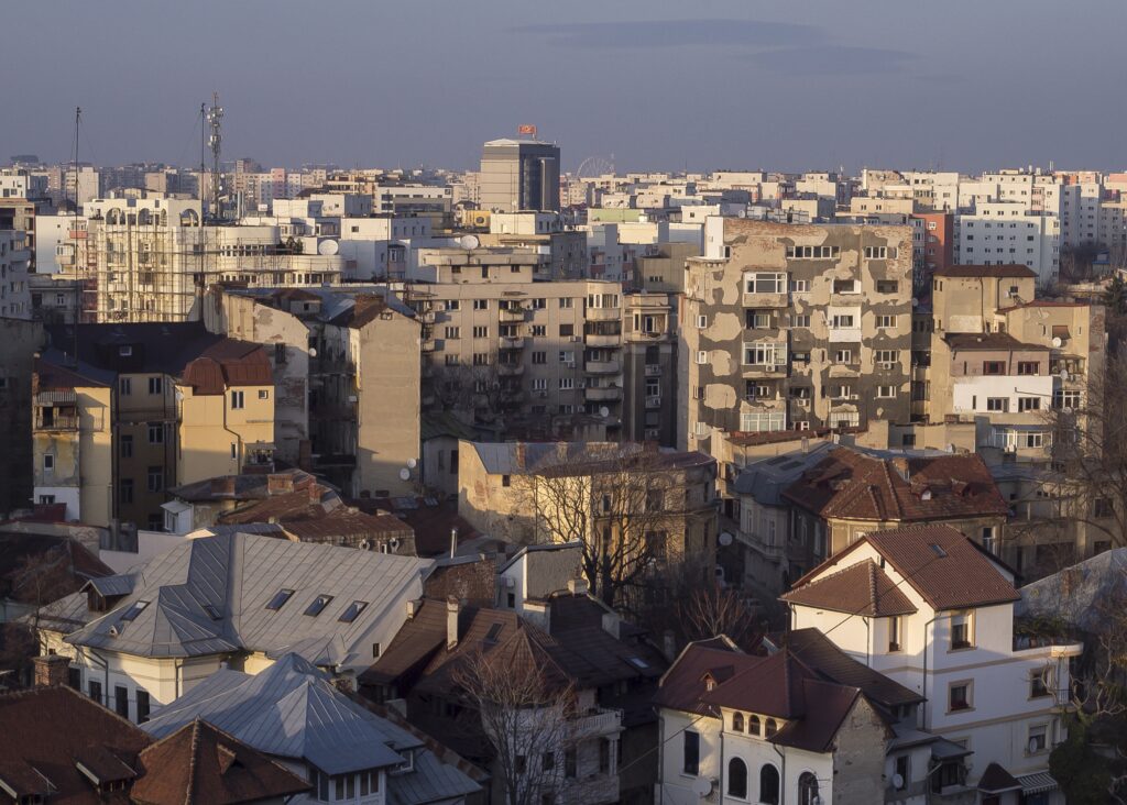 Bucureștiul rămâne în urmă la încălzirea sustenabilă