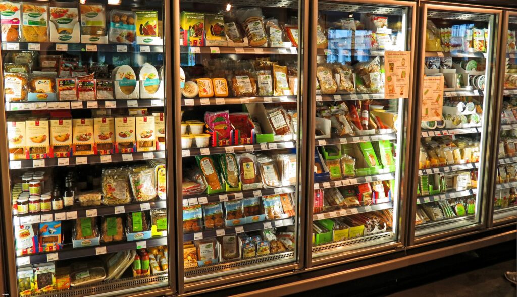 Atacul din supermarketurile franceze scoate la iveală riscurile echipamentelor conectate la internet