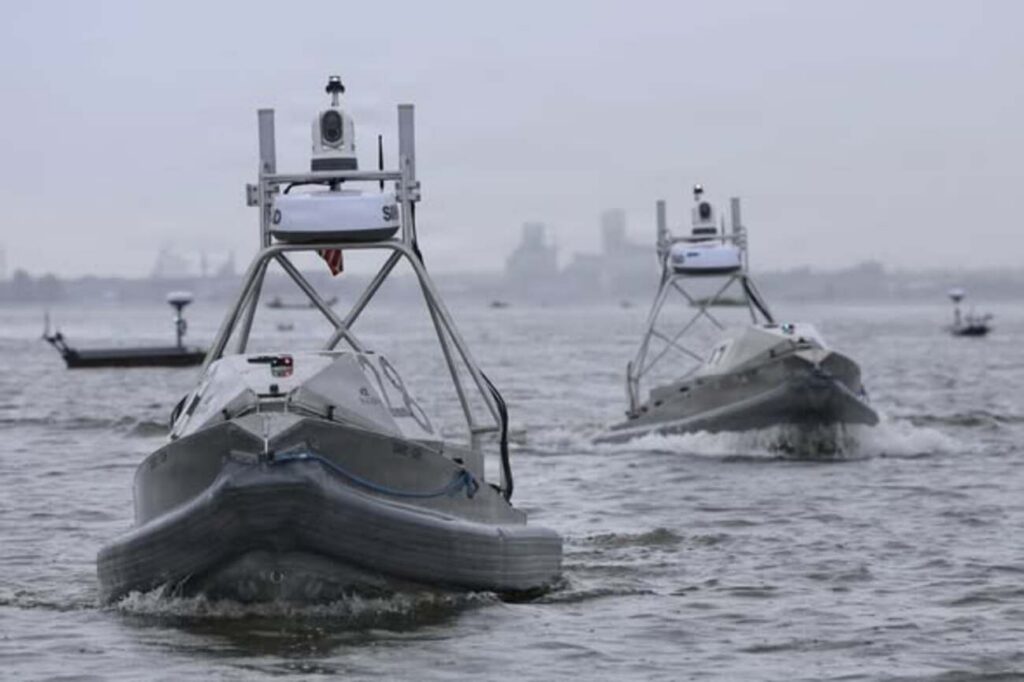 O controversă privind contractele Marinei SUA lovește AEVEX. Compania neagă oprirea comenzilor și contestă informațiile despre programul BlackSea