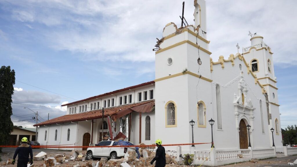 Cutremur de magnitudine 7,6 în Panama. USGS a exclus riscul unui tsunami pentru țările vecine