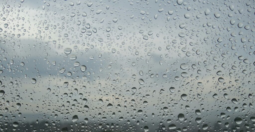 Vremea se schimbă radical în București: până la 29 de grade duminică, apoi ploi și temperaturi de 16 grade
