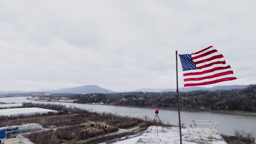 Patru foști ambasadori ai SUA în România cer Washingtonului să rămână alături de Ucraina