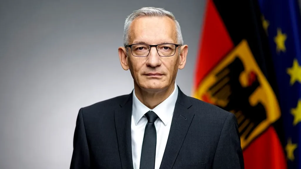 Șeful BND avertizează: Germania riscă să ajungă într-un conflict violent cu Rusia