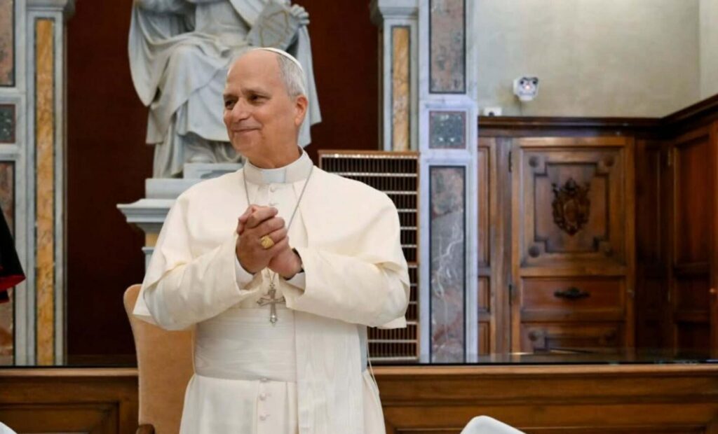 Papa Leon al XIV-lea, operat de urgență. Vaticanul confirmă un diagnostic de cancer. Cum se simte Suveranul Pontif