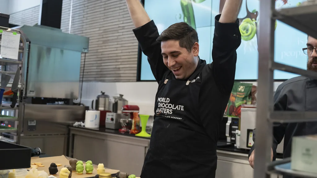 Marinel Bejan este la World Chocolate Masters. Craioveanul a dus ciocolateria românească pe scena mondială pentru prima dată