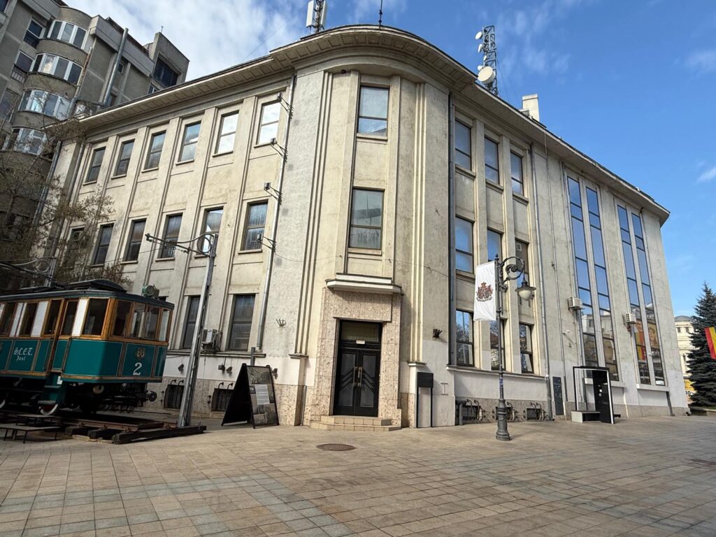 Ce vrea să facă milionarul Giani Canschi cu două proprietăți importante din Iași. Ce planuri are pentru clădirea de pe Lăpușneanu și terenul de la Mun...